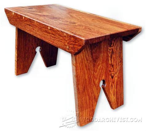 Use this pattern and 4 wood pieces to make an adorable heart stool. Stool Plans • WoodArchivist