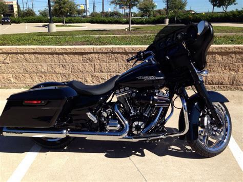 Dat past ook, en zit veel beter dan een street glide zadel. 2014 Harley-Davidson FLHX Street Glide Touring for sale on ...