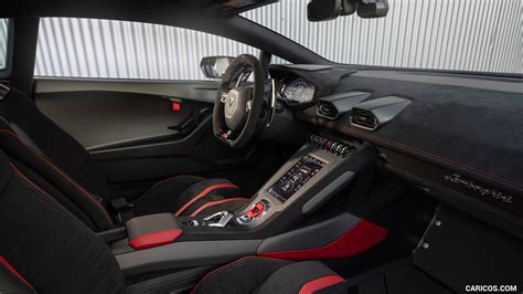 Lamborghini Huracán Sto 2021my Interior