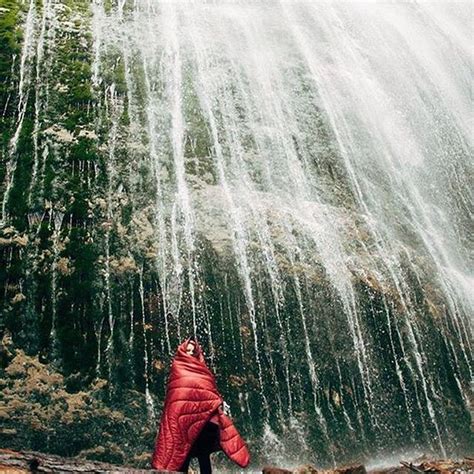 Go Chasing Waterfalls Gorumpl Com Weekend Plans Ghost Stories Pnw