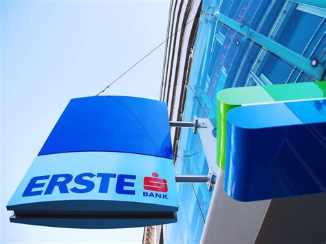 Erste jest spółką akcyjną, która w 1993 r. Serie Banking 2.0: Sparkassen in Österreich - Erste Bank ...