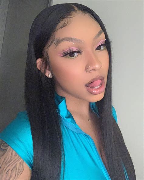 𝘉𝘢𝘥𝘎𝘢𝘭𝘙𝘪𝘩𝘙𝘪 ⤶ cuban doll girl hairstyles makeup looks