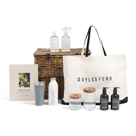 From organic dried fruits and juices, to honey, energy bars and more, each gift is a curated assortment of nutritious snacks and nourishments for a healthier choice. Nurture Nature Hamper | Daylesford | Gift hampers ...