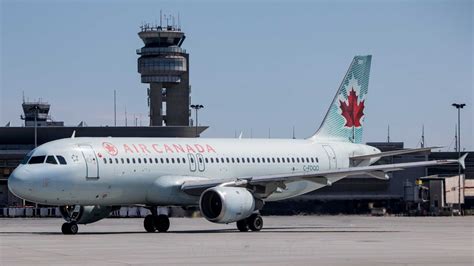 Air Canada își Ia Rămas Bun De La Primul Său Airbus A320 C Fdqq