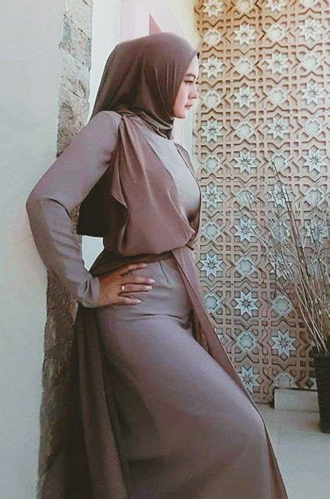 Pin Oleh Arthur Wolfgang Di Hijab Di Pakaian Wanita Model