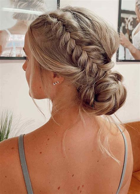 21 Easy Prom Hairstyles For 2024 You Have To See