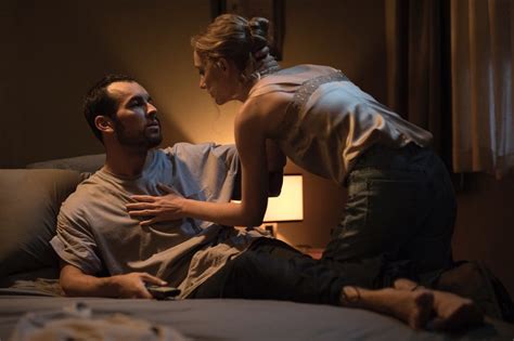 The Paramedic Psychological Thrillers On Netflix Popsugar