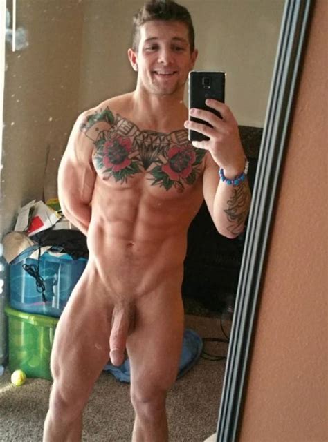 Muscle Guys Naked Selfie