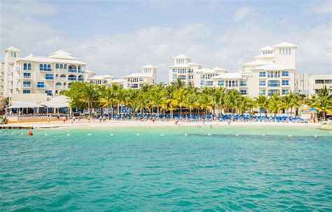 Hotel Zone In Cancun Mexico Stock Photo Image Of Beach Caribbean