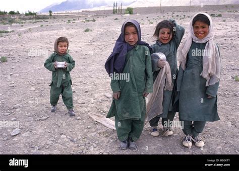Buddhist Girls In Muslim Style School Uniform Stok Ladakh Jammu