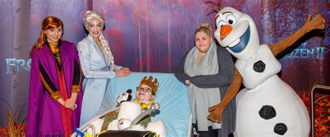 Anna Elsa And Olaf Bring Warmth To Special Frozen 2 Medicinema