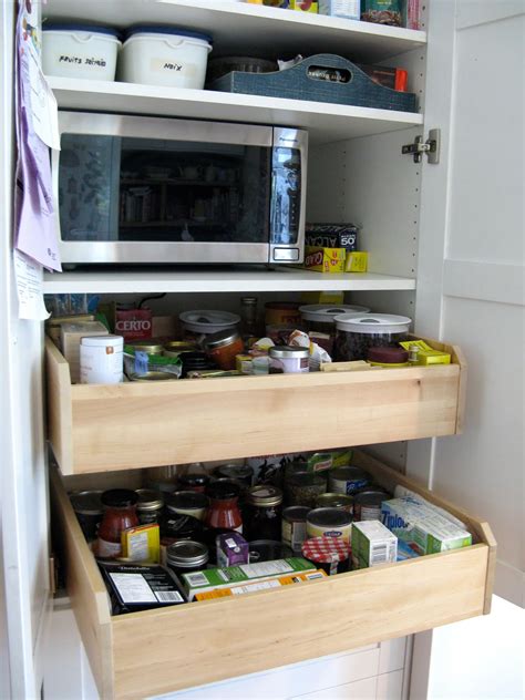 Hemnes, metod, pax, vallentuna, billy Customized kitchen pantry - IKEA Hackers