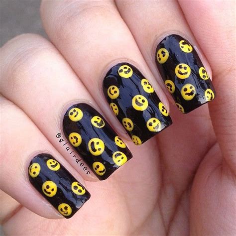 Black And White Smiley Face Nails Coffin Img Cahoots