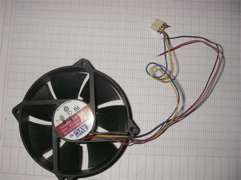 Guide d'achat ventilateur pc portable. Meilleure aération de la galerie avec ventilateur de PC