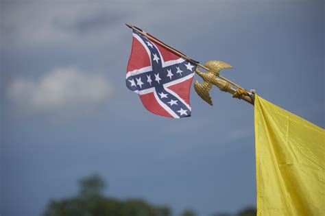 Pentagon Bans Confederate Flag From Military Bases