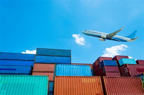 Air Freight Vs Sea Freight Which Is Right For You Ship4wd