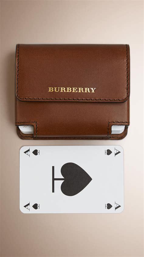 Crafted in smooth glovetanned leather with neatly painted edges, it keeps cards conveniently organized in a design slim enough to slip into a back pocket. Burberry Sartorial Leather Playing Card Case in Brown for Men - Lyst