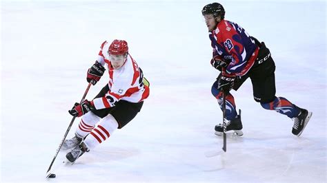 Pierścień jest regulowany w rozmiarze. Trzech reprezentantów Polski w hokeju na lodzie zakażonych ...