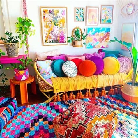 Official presence design tips and trends inspiring image sharing. Amazing eclectic, colourful & bohemian design by Sarah aka ...