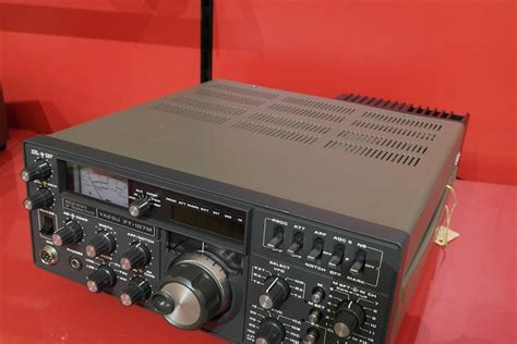 Second Hand Yaesu Ft 107m Hf Base Transceiver Radioworlduk