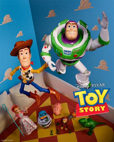 Toy Story Sheriff Woody Hasbro Transformers Lightyears Disney Pixar