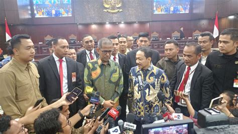 Jadi Pengganti Ketua Mk Anwar Usman Begini Profil Suhartoyo Jakarta Raya