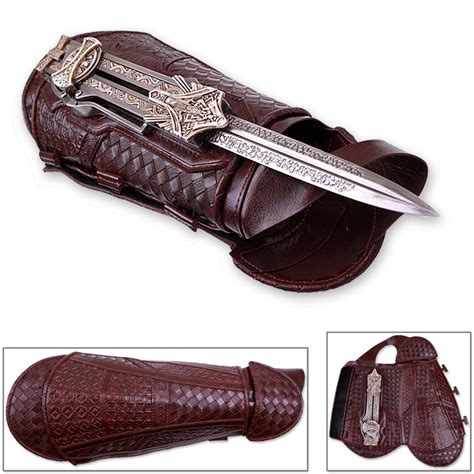 Officially Licensed Assassin S Creed Wrist Hidden Blade Of Aguilar