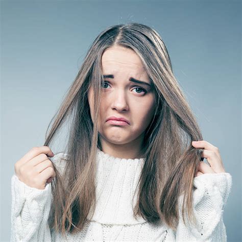 3 100 Fille Cheveux Au Vent Photos Taleaux Et Images Libre De Droits Istock