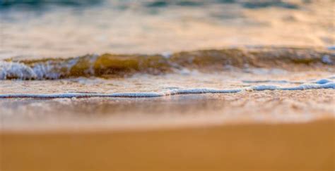 Desktop Wallpaper Sea Waves Beach Sand Foam Close Up Hd Image