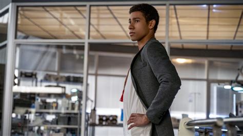 Keiynan Lonsdale Returns To The Flash As Wally West Photos