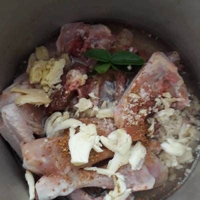 Resep ayam gulai presto tulang lunak. Ayam Presto Tulang Lunak | Resepkoki.co