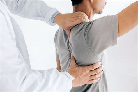 What May Be Causing Your Shoulder Pain