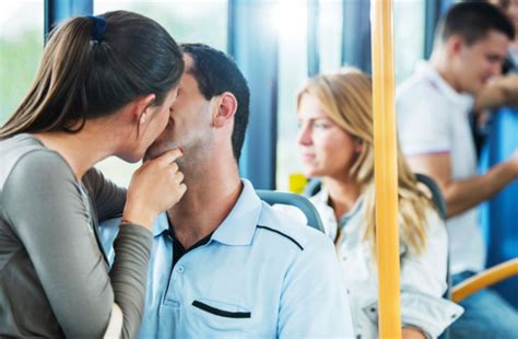 Autobús De Japón Sexo Público Neree