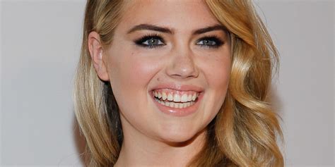 Kate Upton Debuts Short Haircut Huffpost