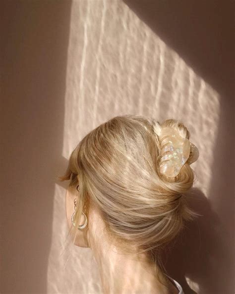 Frida Vega Salomonsson On Instagram 🌸 Clip Hairstyles Hair Styles