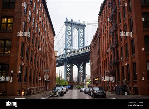 A stunning stock photo of the iconic Brooklyn Bridge, one of New York