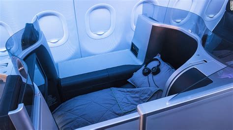 Jetblue Airways Mint These 12 Airplane Beds Let You Really Sleep On A Flight Cnnmoney