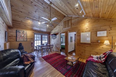 Isolated Charming Knotty Pine Cottage On 575 Cabins For Rent In