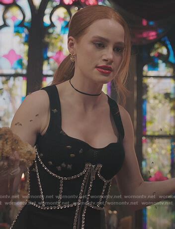 Cheryl Blossom Outfits Fashion On Riverdale Madelaine Petsch
