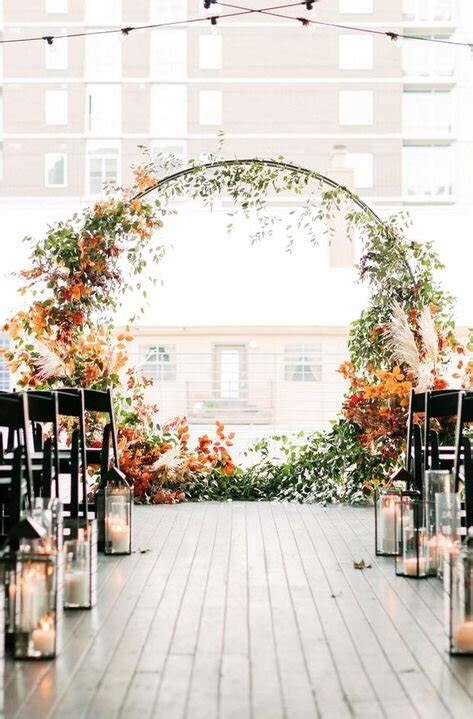 5 Ways To Use The Flower Hoop Trend In Your Wedding