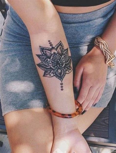 Ayak Bile I D Vmeleri Kad N Kucuk Dovme Modelleri Tattoo Ayak Bilegi