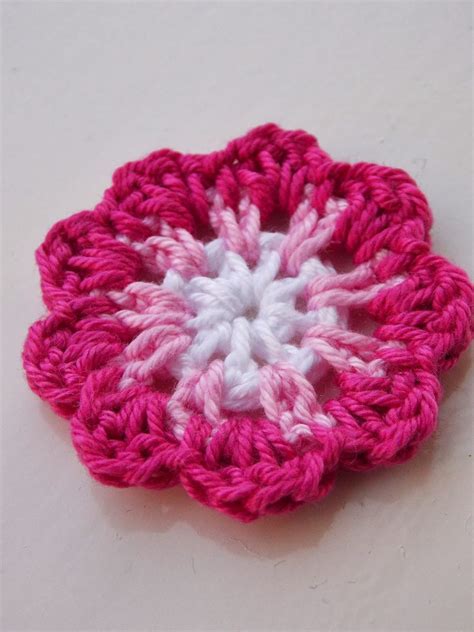Renate S Haken En Zo Gratis Patroon Bloemetje Yarn Flowers Knitted