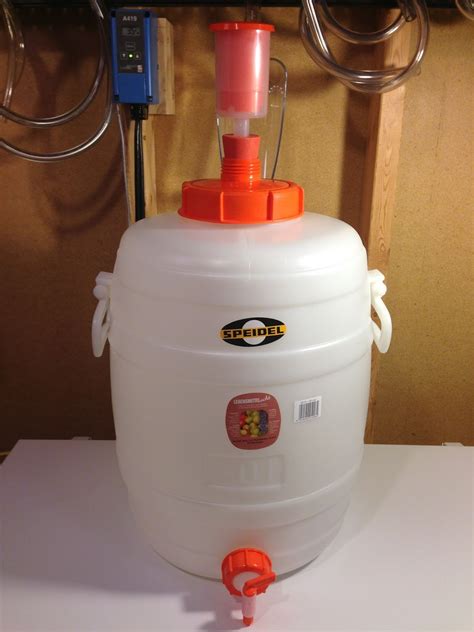 A fermenter can always use more tools and supplies for fermenting. Hands On Review: German Made Speidel Fermenters | Homebrew ...