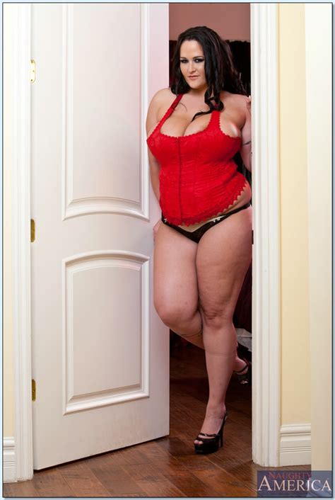 Bbw Wife Carmella Bing Stripping From Red Corset And Squeezing Big Tits