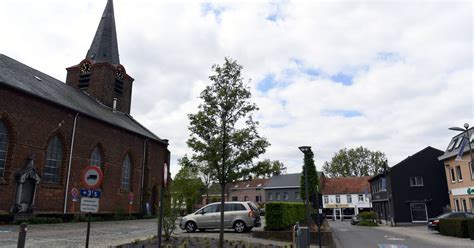 Aan de handelaars van rotselaar zal de mogelijkheid geboden worden om via dit portaal te linken. Gemeente investeert 400.000 euro in verkeersveilige wegen ...