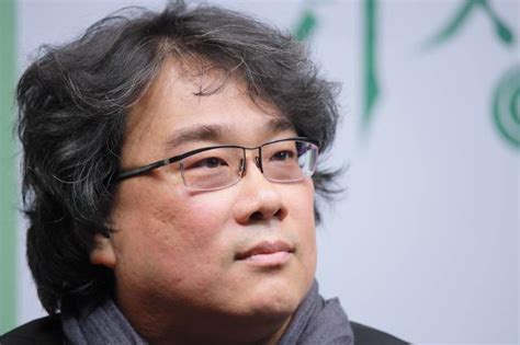 봉준호 감독 영화라면 노 개런티로도 얼마든지 참여하고 싶다. 봉준호 감독 '78회 베네치아 국제 영화제 심사위원장 위촉 - 아주 ...