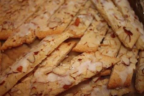 Scandinavian Almond Bars Bakingmehungry Almond Bars Almond Cookies