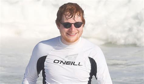 Ed Sheeran Hangs Out With Friends At The Beach In Rio Ed Sheeran