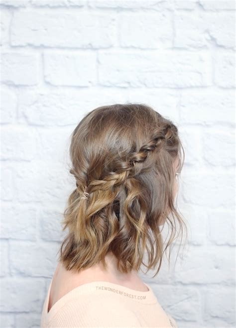 If your hair is super short, and you want to add some fun to your day, this easy loose short wrap around braid hair style is perfect for you. Six DIY Easy Braids for Everyday Wear - Momtastic.com