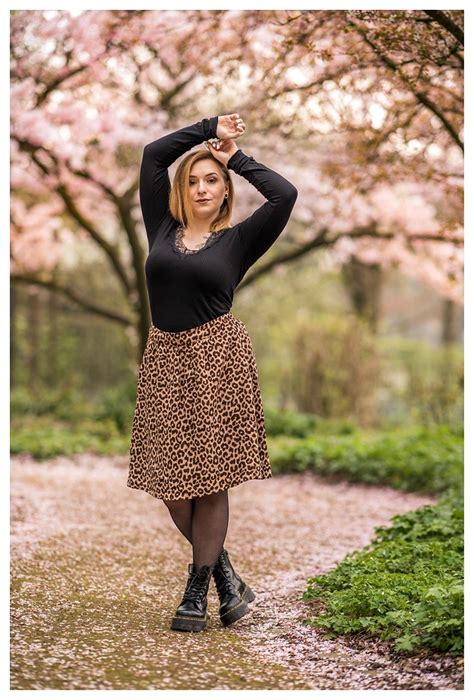 Günstige hochzeitskleider und brautkleider in berlin spandau. Kleine Frau ganz groß Foto & Bild | ronja Bilder auf ...